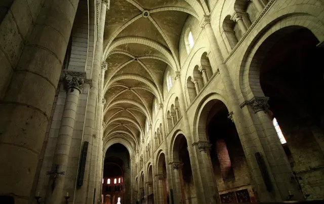 Abbaye ND de Fontgombault