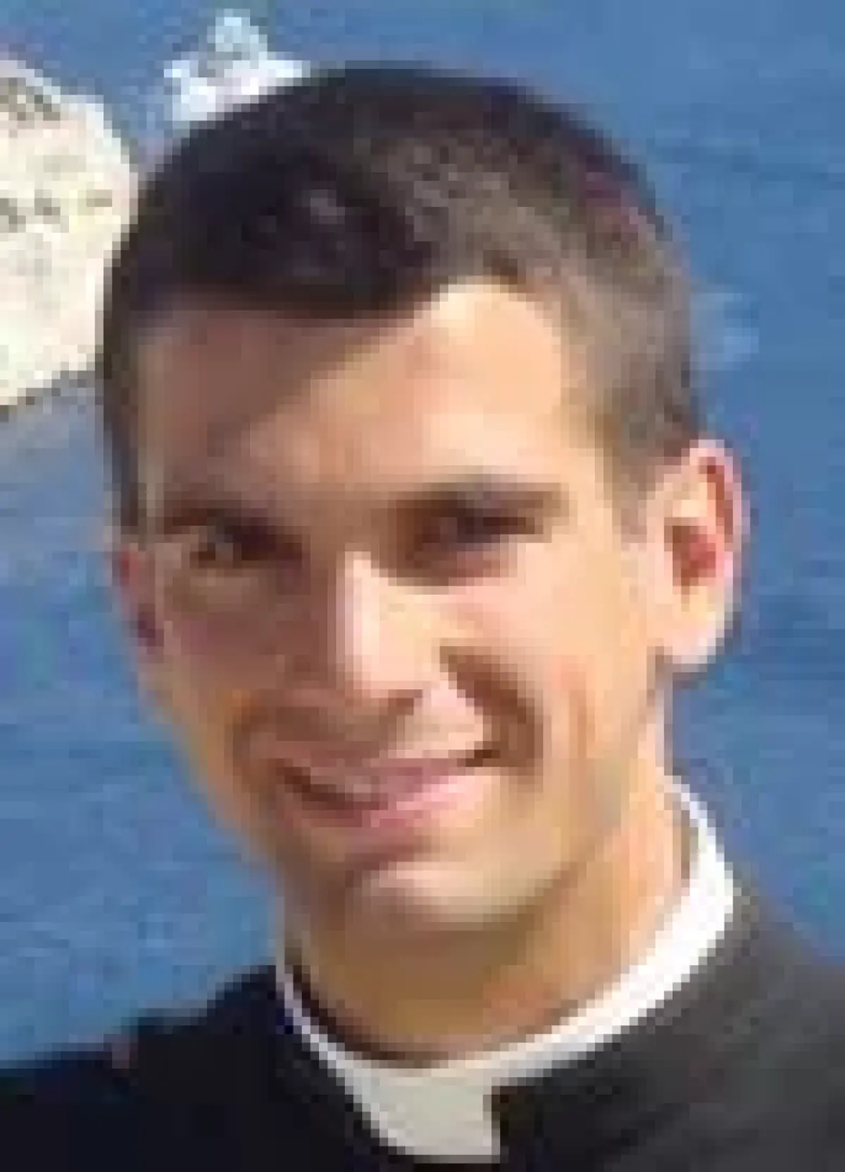M. l'abbé Arnaud Moura